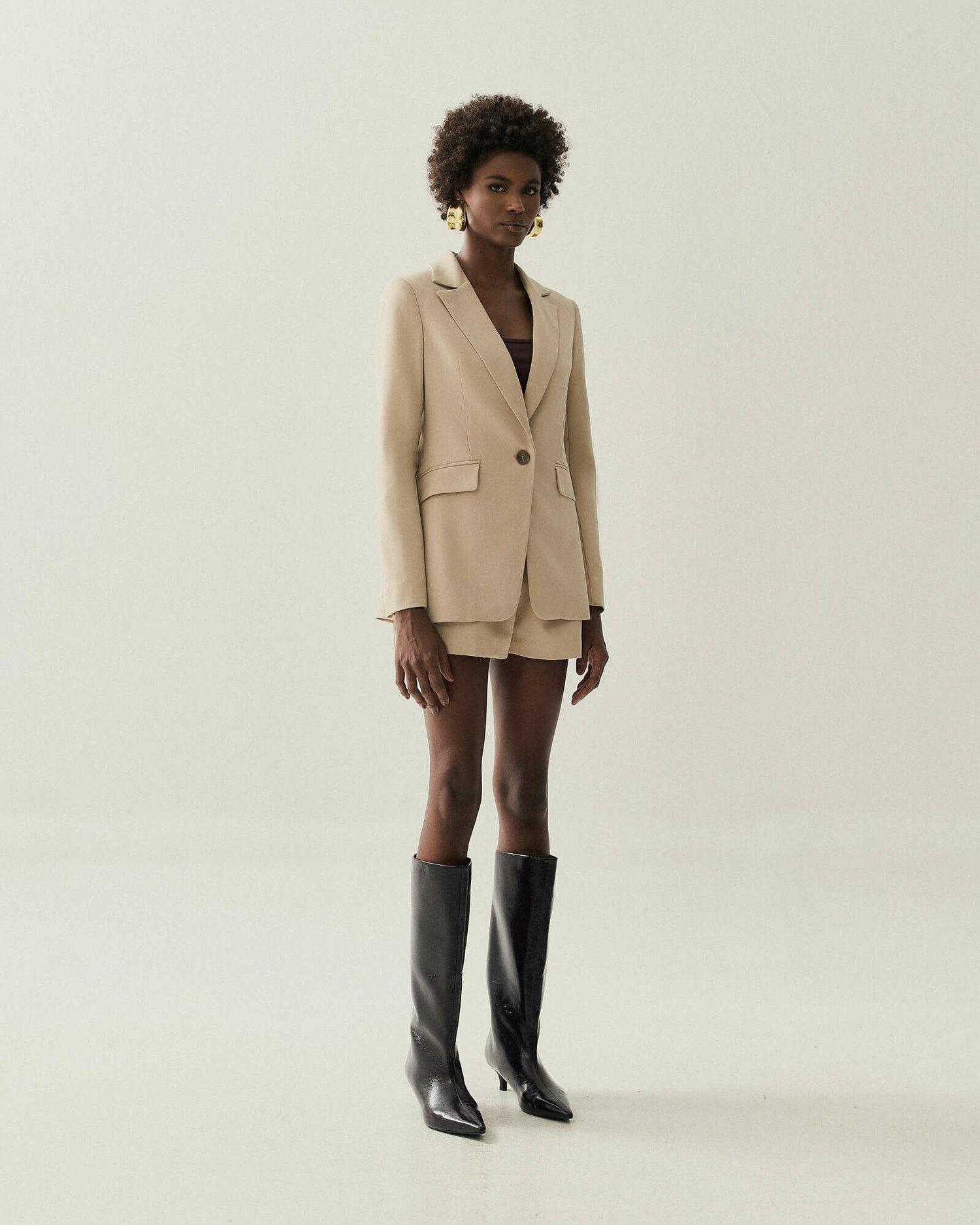 BLAZER ALFAIATARIA ACINTURADO — foto 17