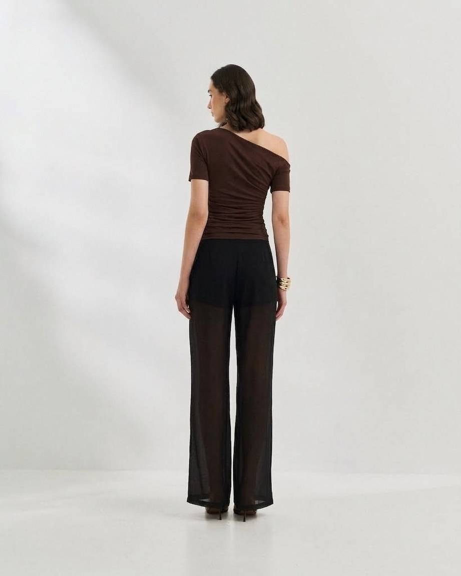 BLUSA OMBRO ASSIMETRICO — foto 10