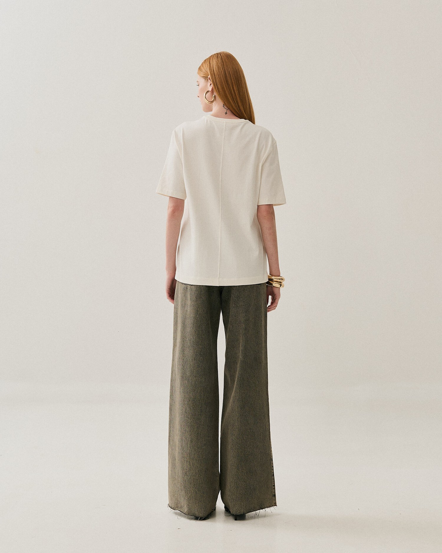 T-SHIRT MALHA DETALHE CORDONE — foto 7