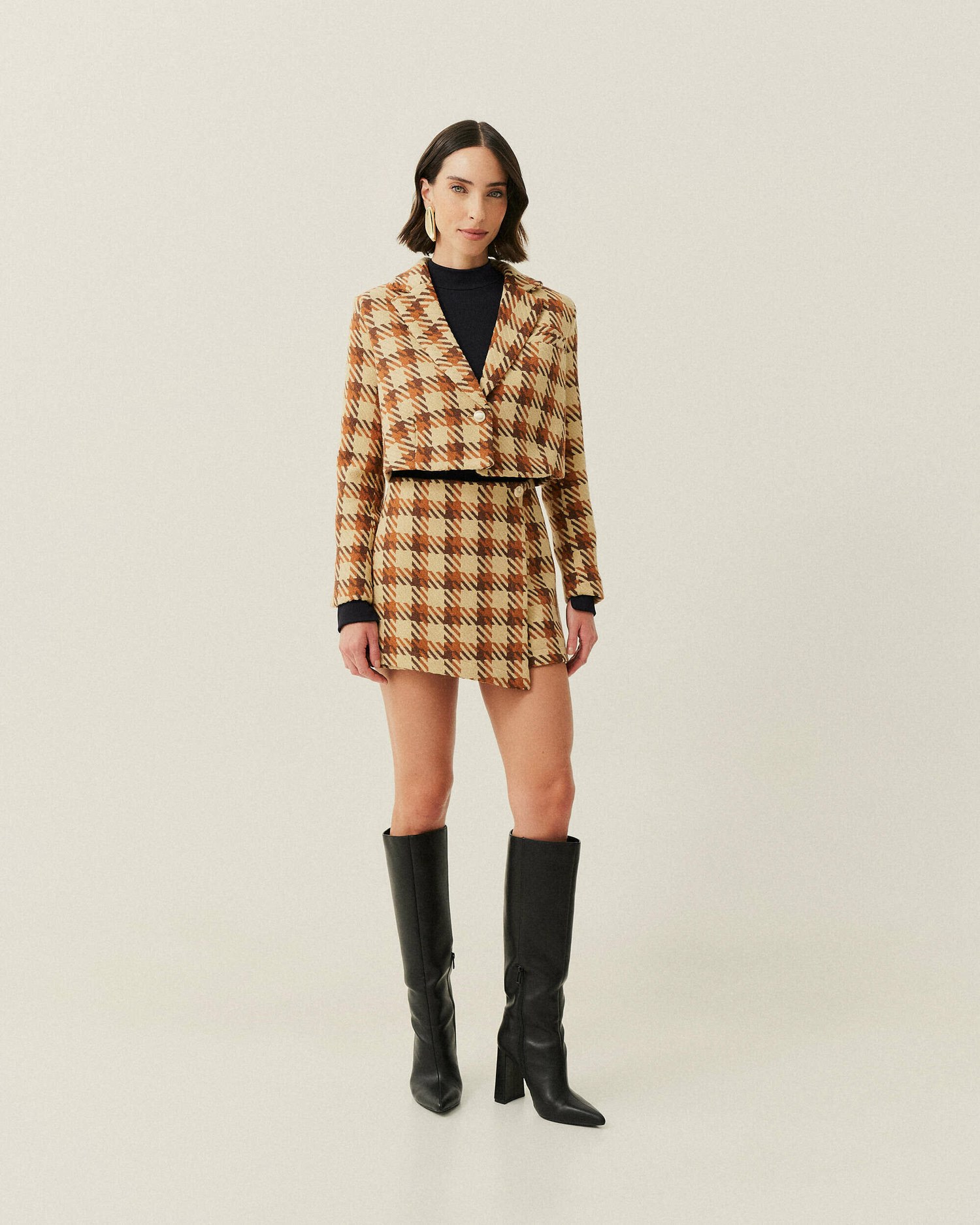 CASAQUETO CURTO TWEED — foto 13