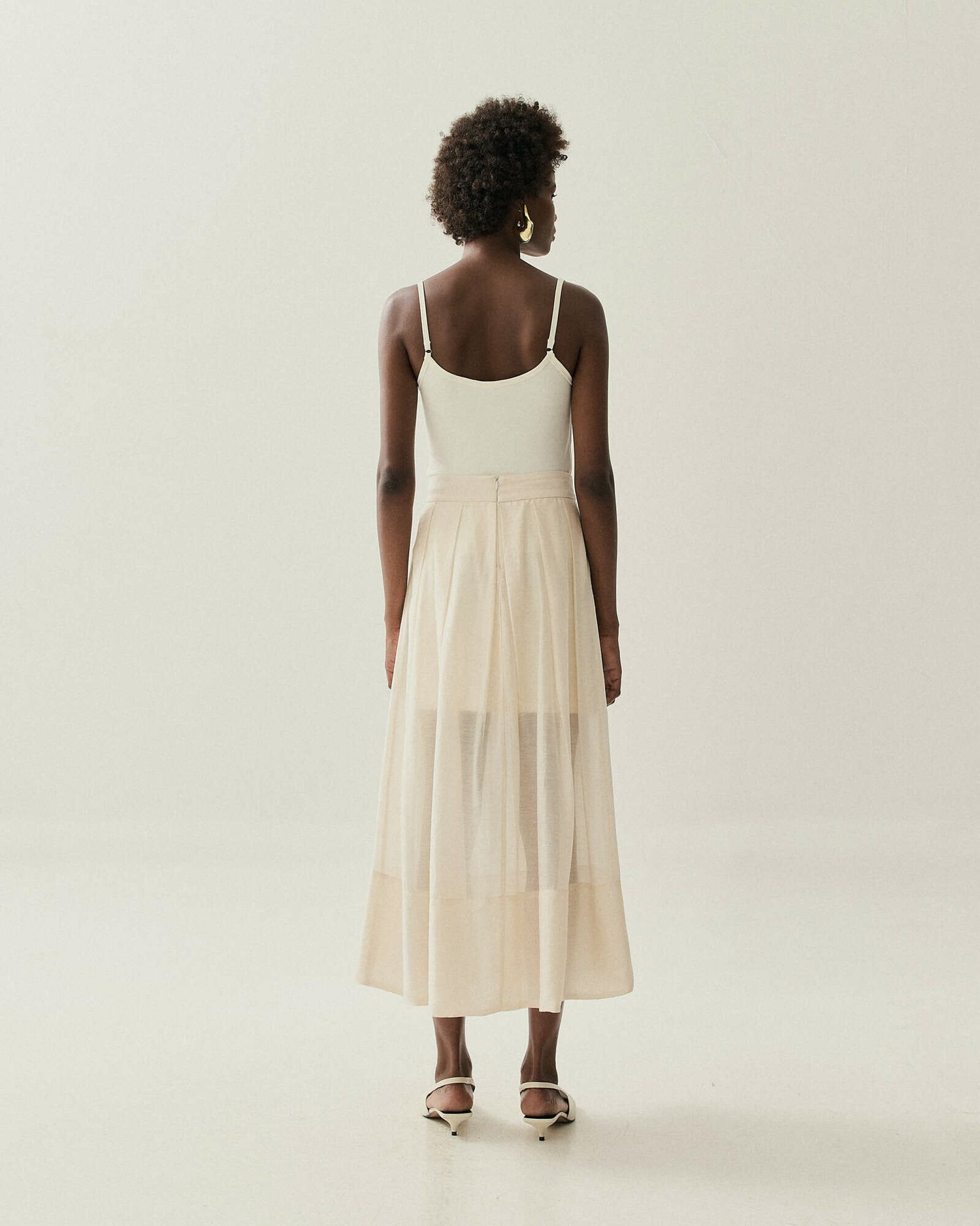 SAIA MIDI TRANSPARENCIA COM PREGAS — foto 6