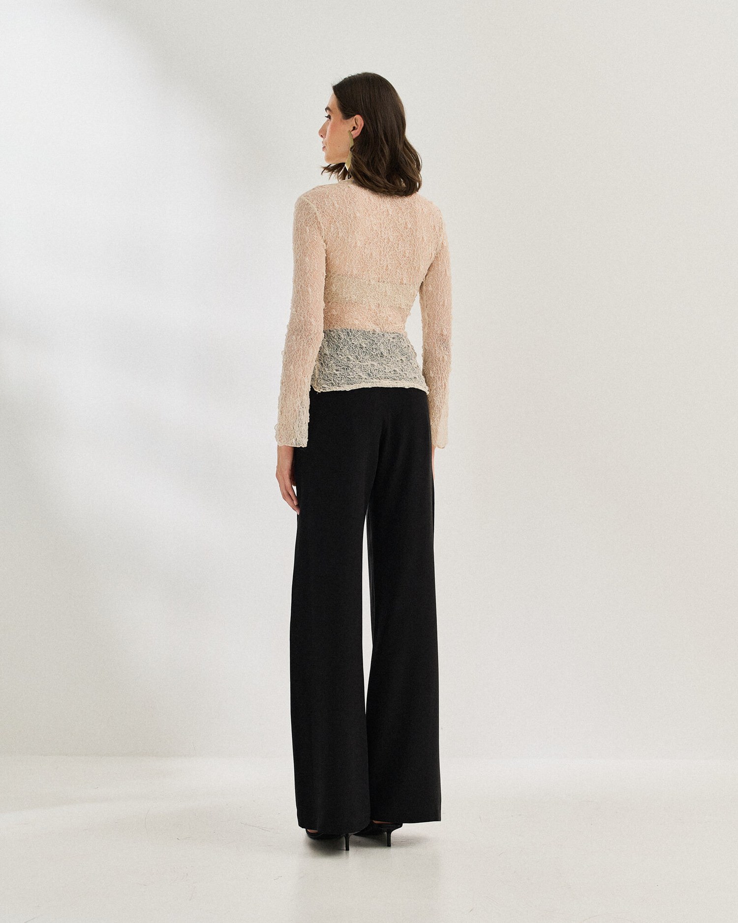 BLUSA RENDA FRANZIDA — foto 4