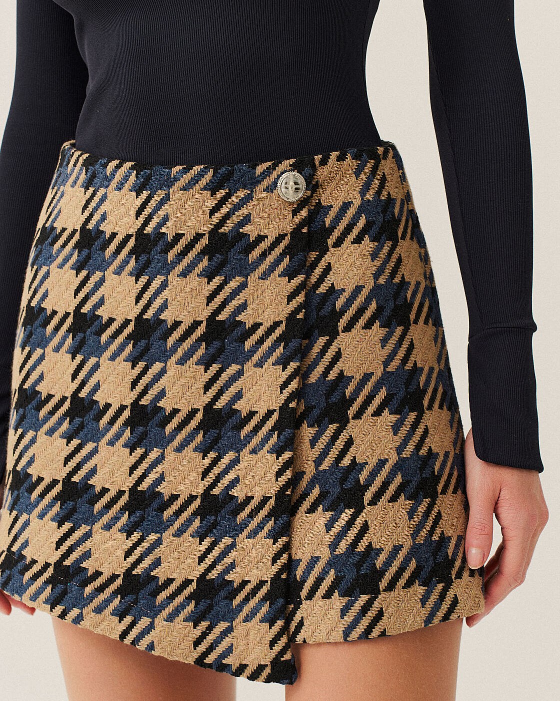 SHORTS SAIA TWEED — foto 5
