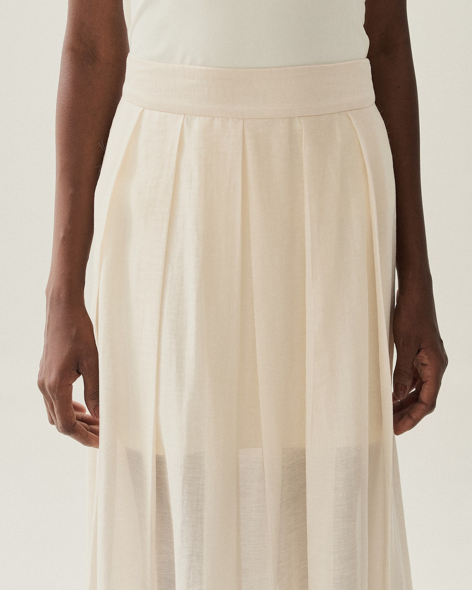SAIA MIDI TRANSPARENCIA COM PREGAS — foto 5