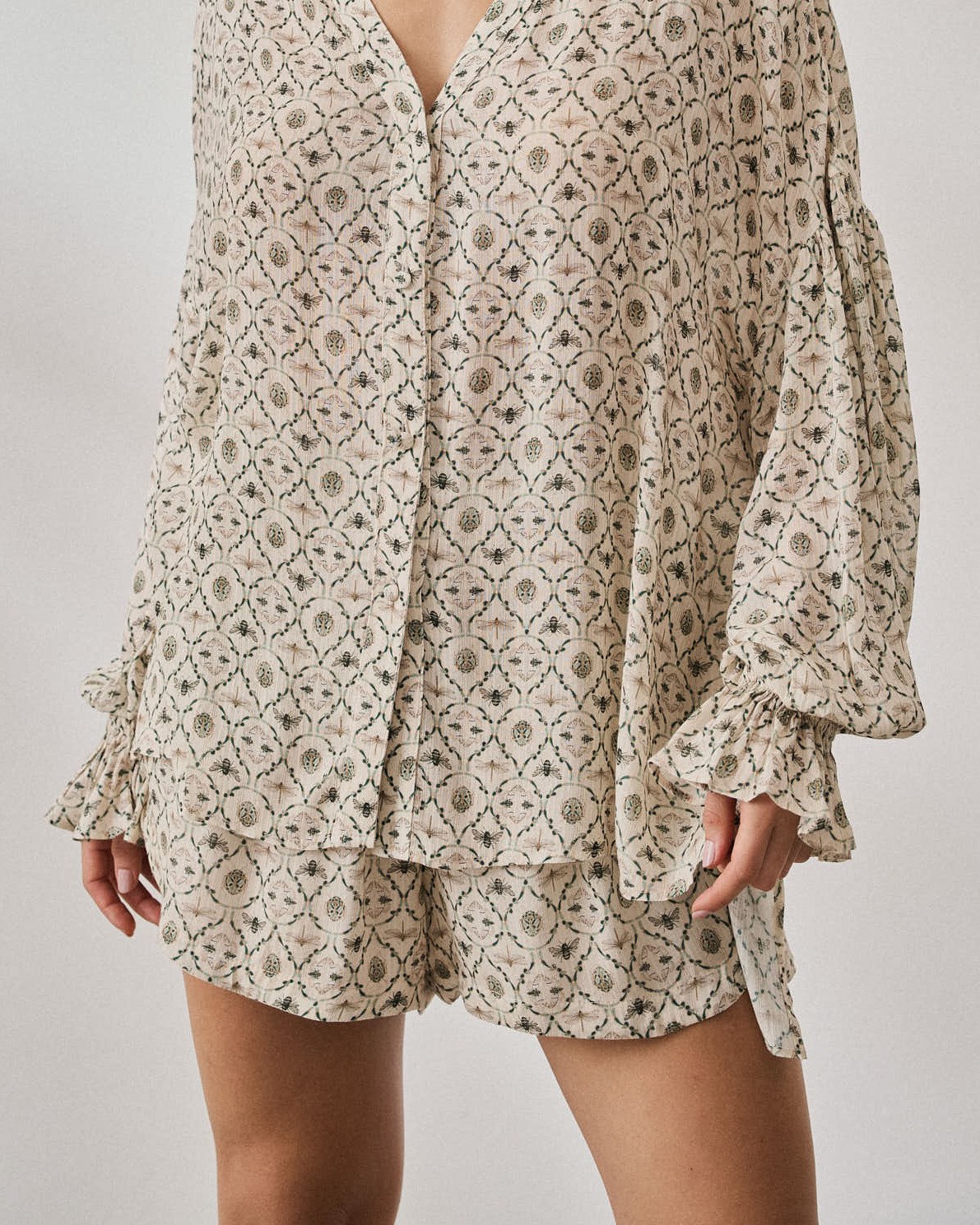 SHORTS ESTAMPADO COS ELASTICO — foto 4