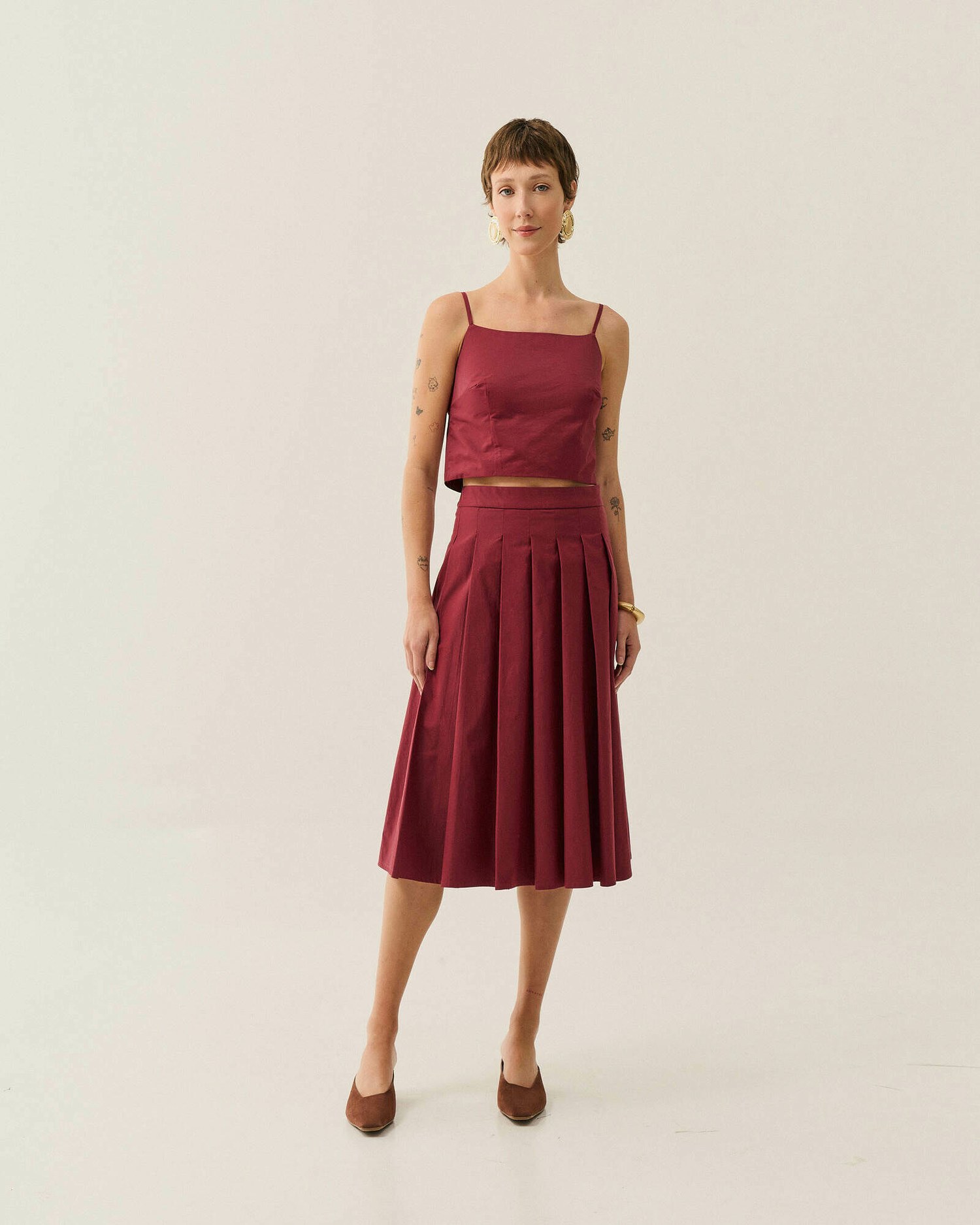 TOP CROPPED ALFAIATARIA ABERTURA COSTAS — foto 12