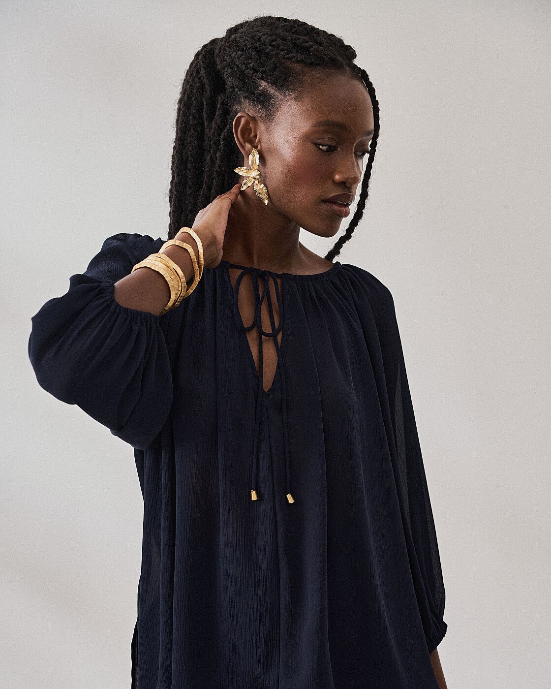 BLUSA FRANZIDA COM TRANSPARENCIA — foto 10