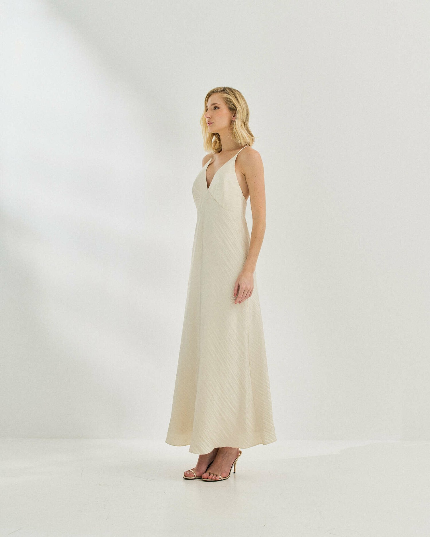 VESTIDO SLEEP DREES DECOTE V ACETINADO — foto 12