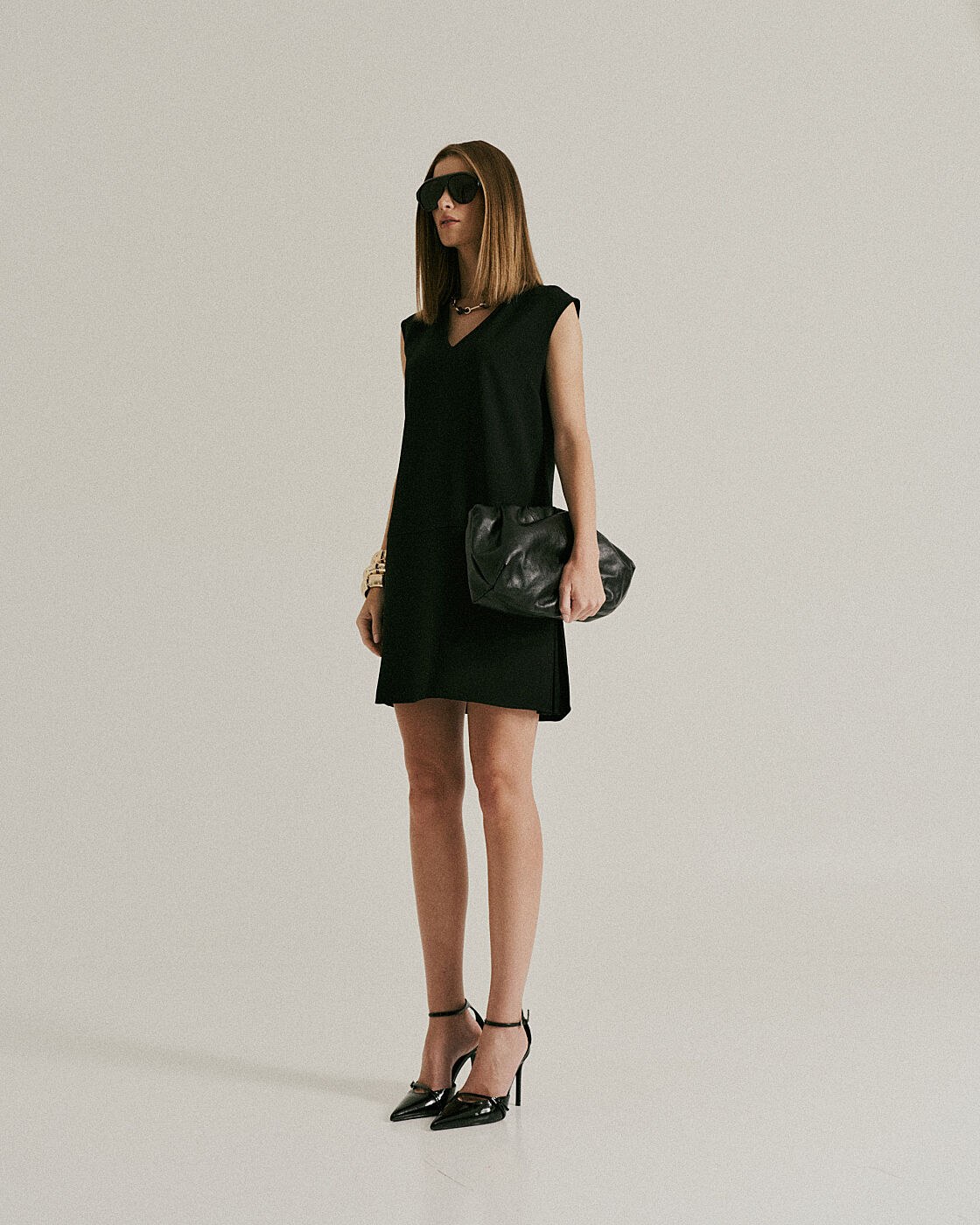 VESTIDO CURTO DETALHE PLISSADO (PROMO) — foto 4