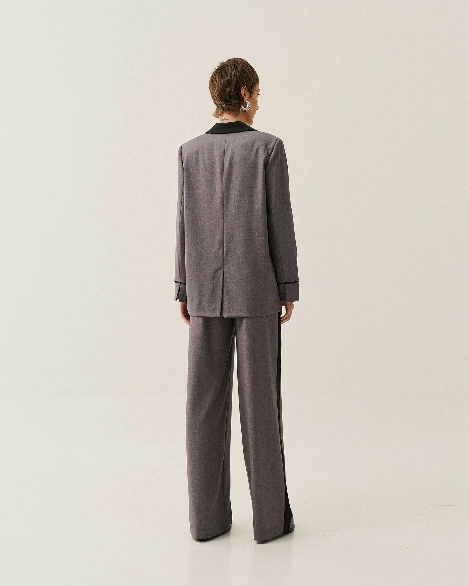 CALCA ALFAIATARIA PANTALONA LISTRA LATERAL — foto 11