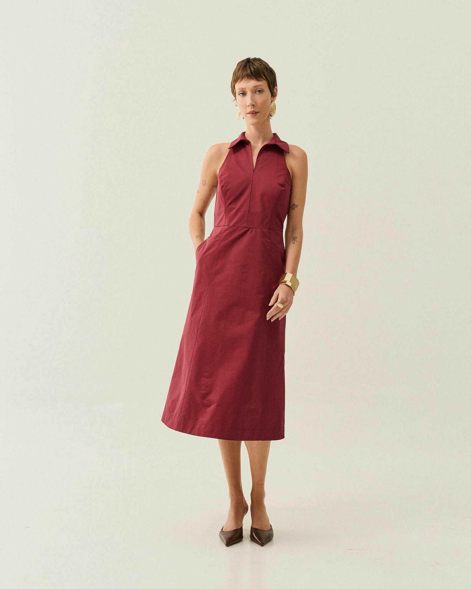 VESTIDO MIDI ALFAIATARIA ESTRUTURADO — foto 8