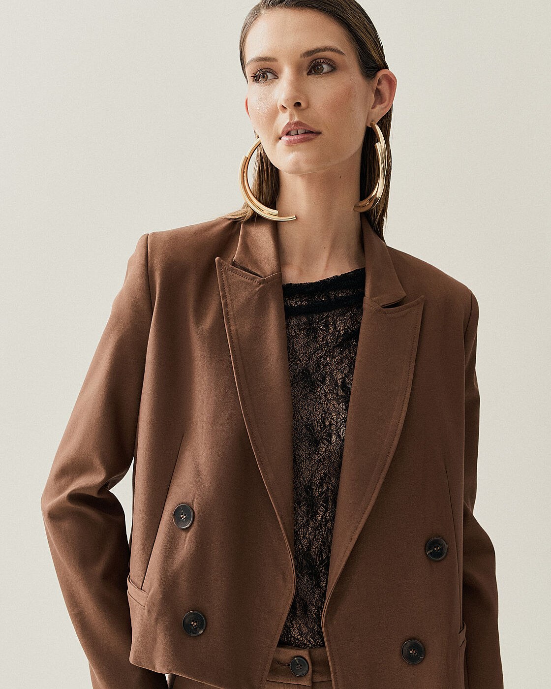 BLAZER CURTO FECHAMENTO DUPLO — foto 21