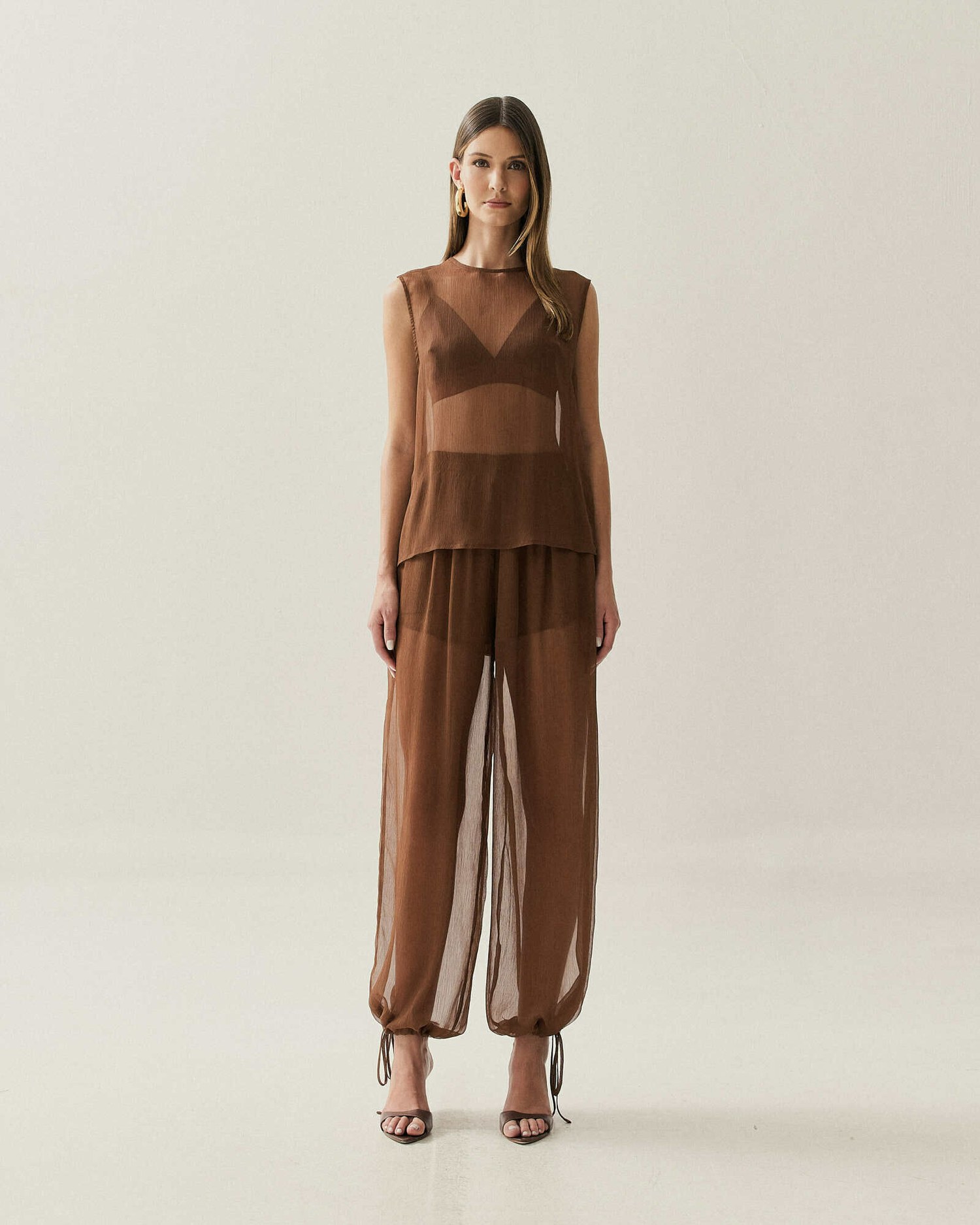 CALCA ALADDIN COM TRANSPARENCIA — foto 20