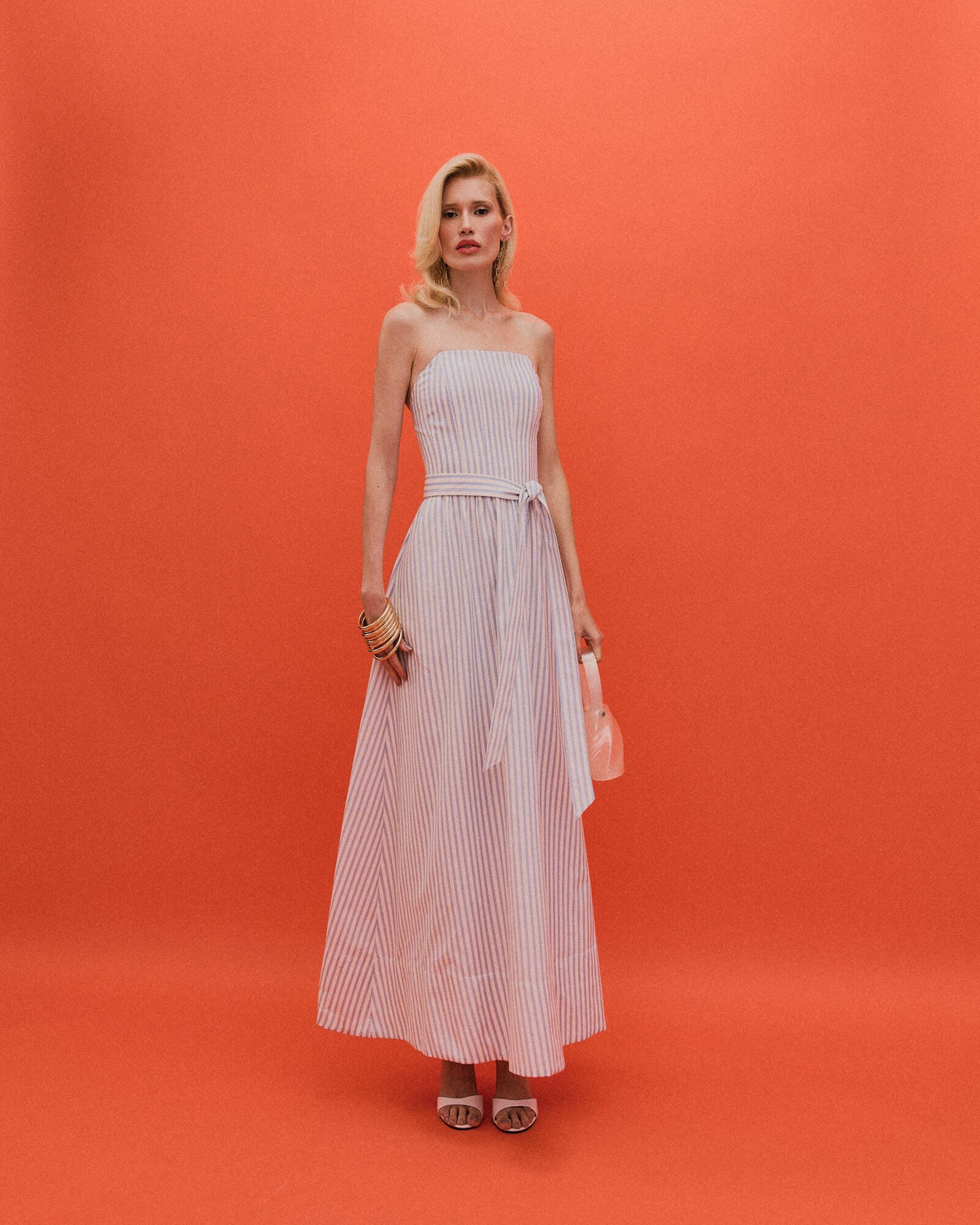 VESTIDO OMBROS LIVRES LISTRADO