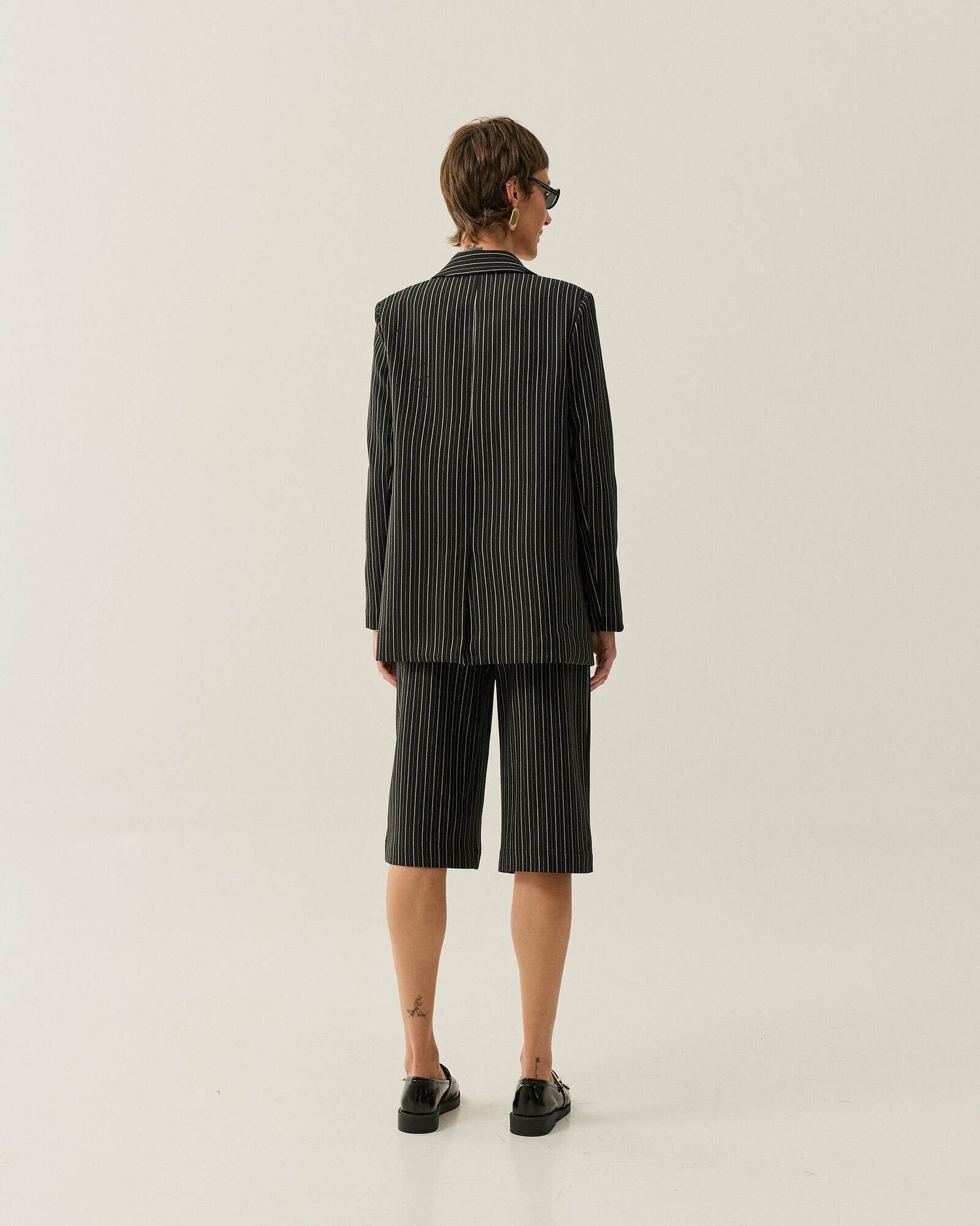 BLAZER ALFAIATARIA ALONGADO RISCA DE GIZ — foto 11