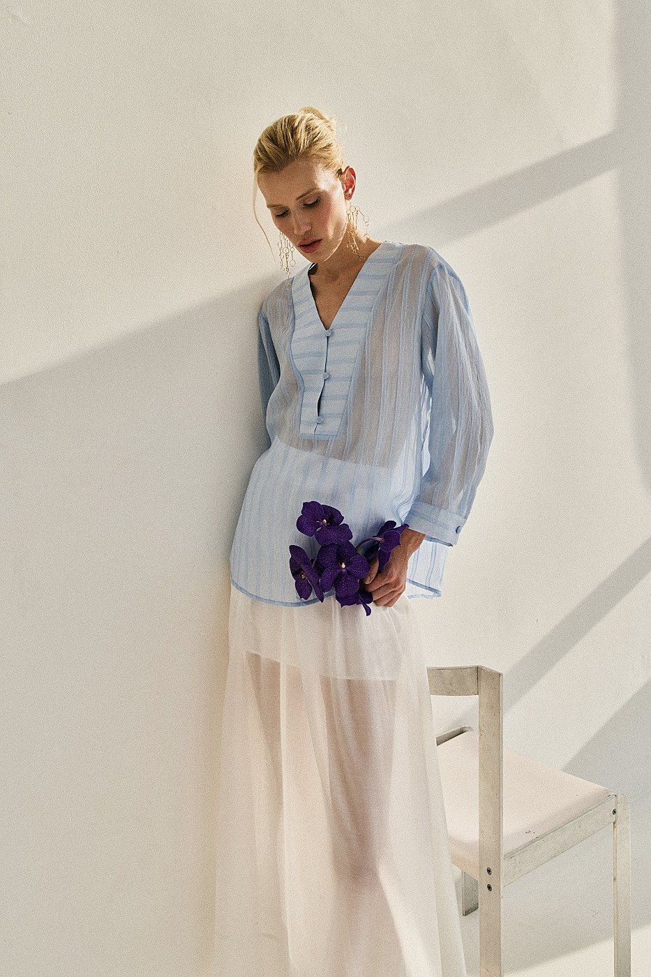BLUSA LISTRAS TRANSPARENCIA — foto 5