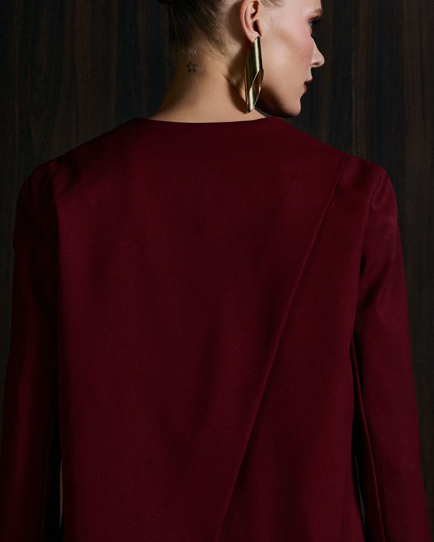 BLAZER ALFAIATARIA ALONGADO — foto 4