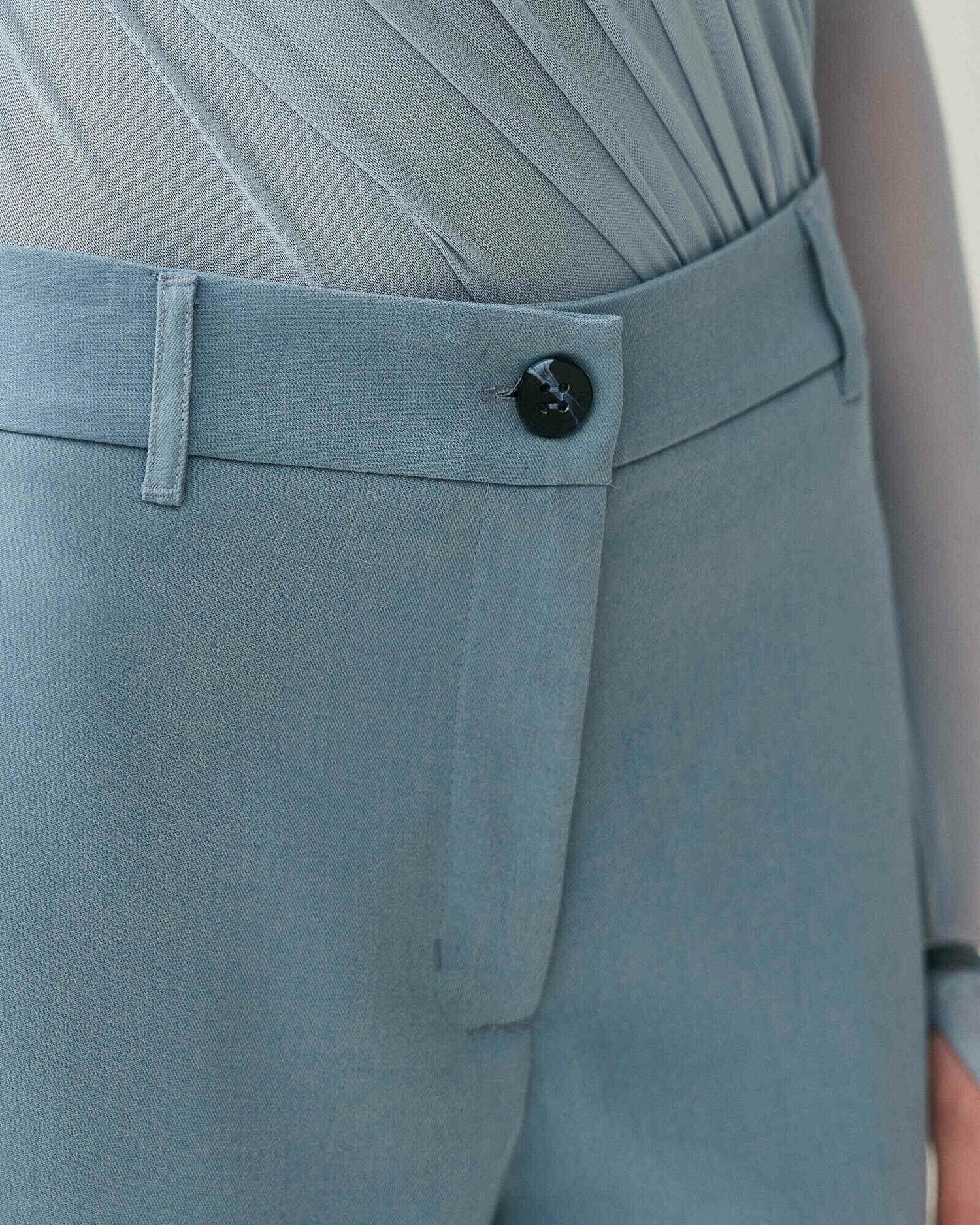 SHORTS CURTO ALFAIATARIA — foto 7