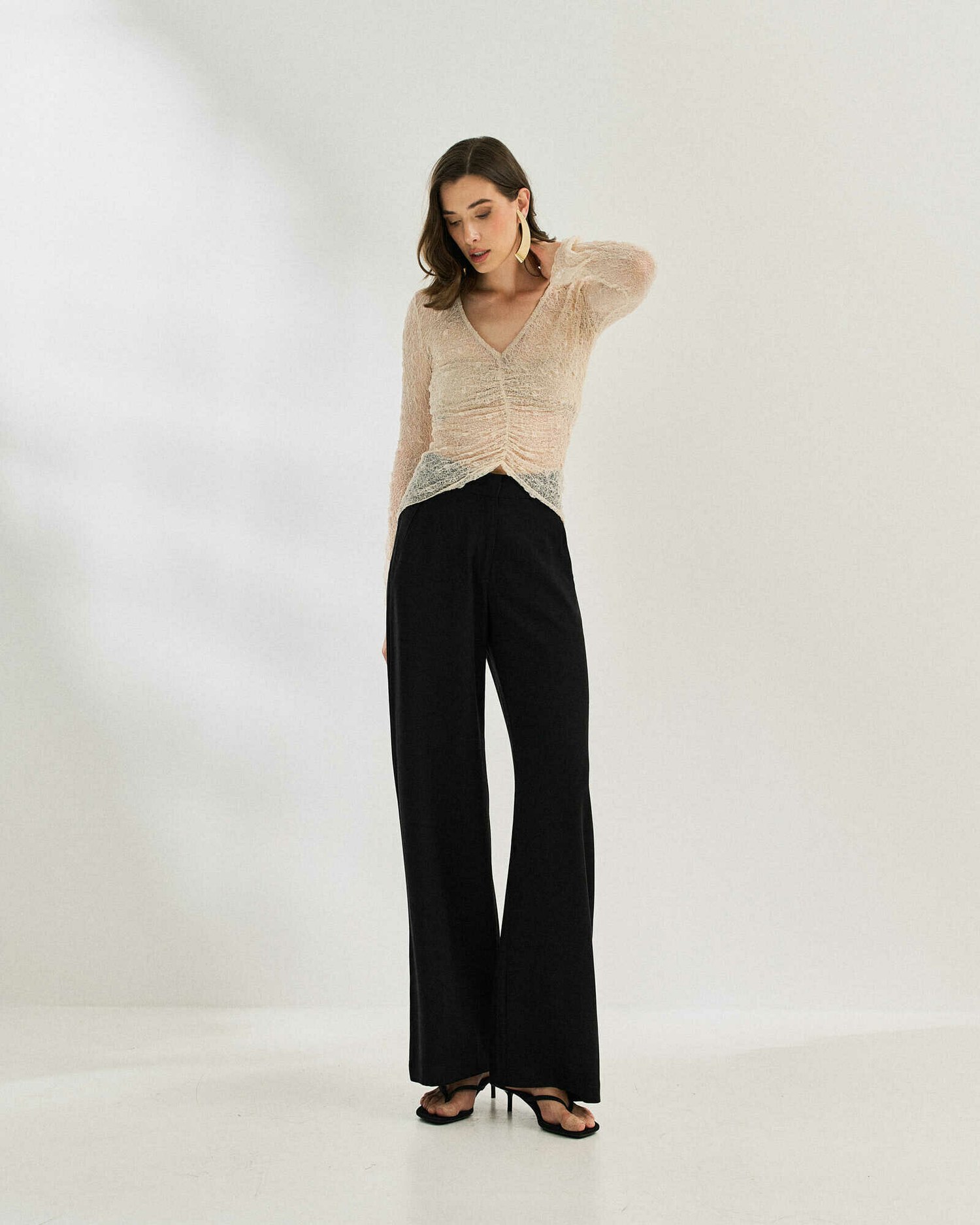 BLUSA RENDA FRANZIDA — foto 3