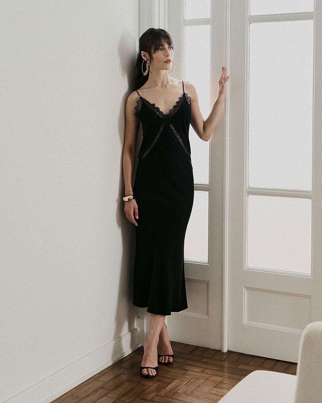 VESTIDO SLIP DRESS COM RENDA — foto 9