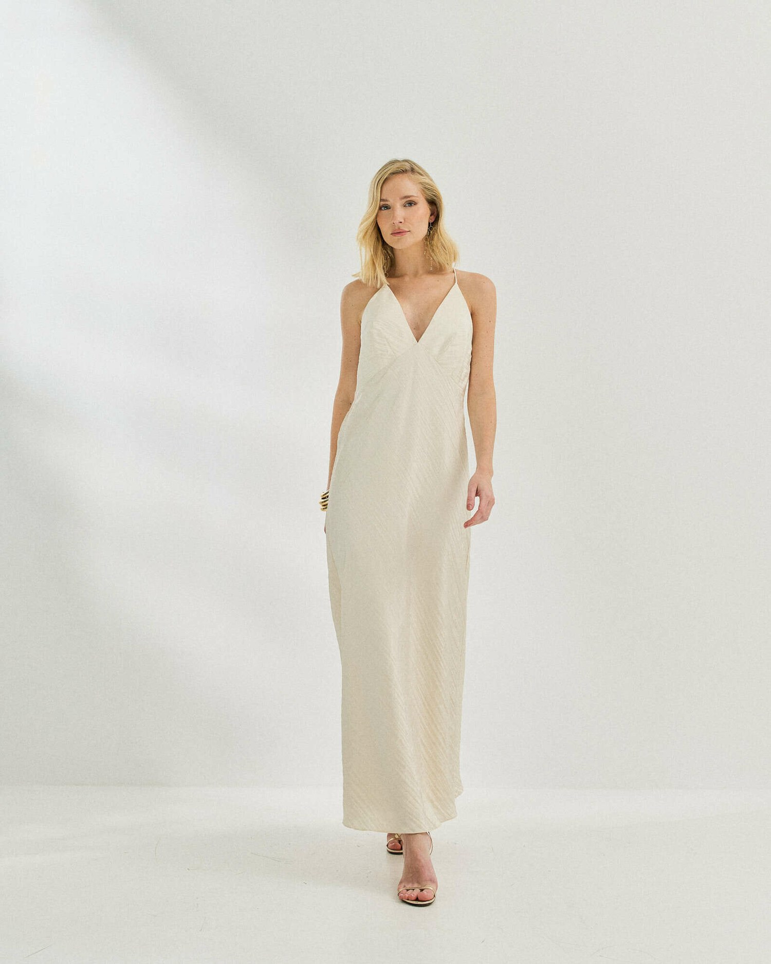 VESTIDO SLEEP DREES DECOTE V ACETINADO