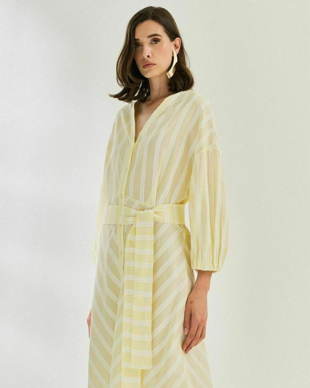 VESTIDO CHEMISE LISTRADO — foto 11