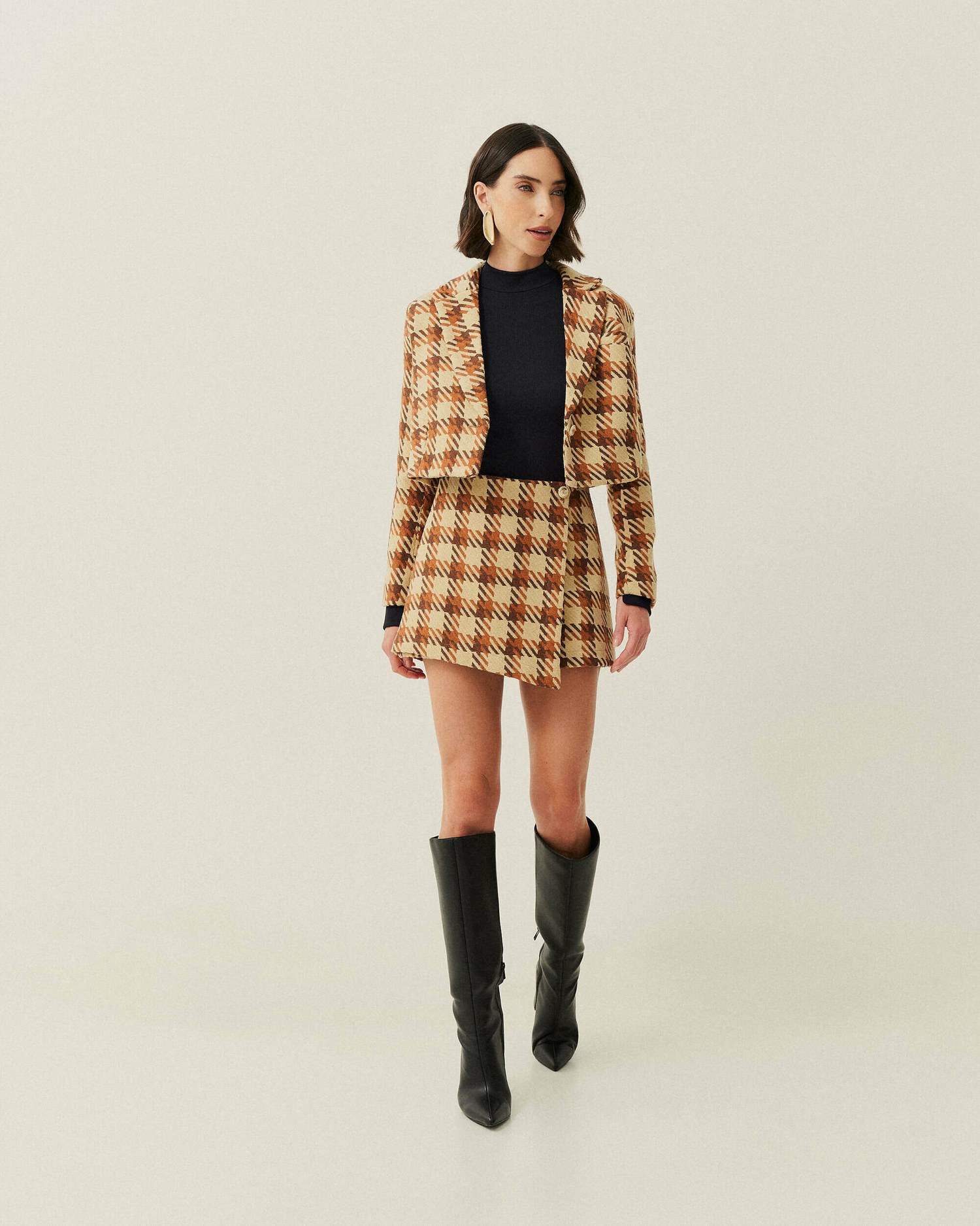 CASAQUETO CURTO TWEED — foto 4