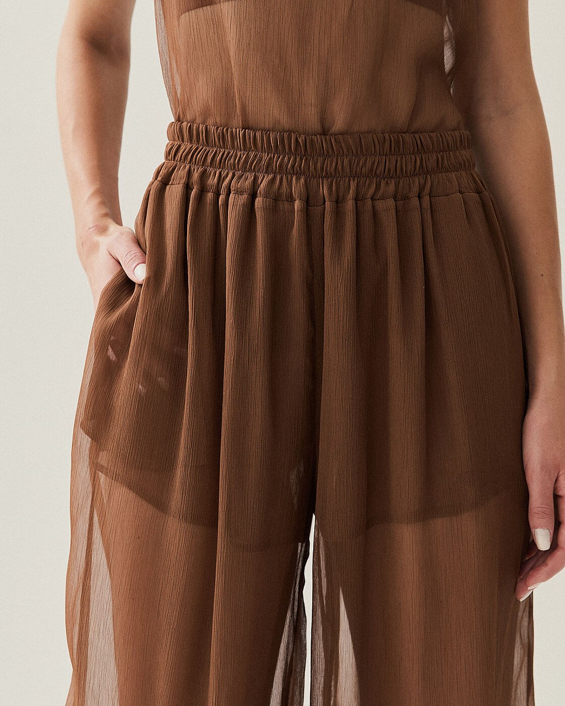 CALCA ALADDIN COM TRANSPARENCIA — foto 22