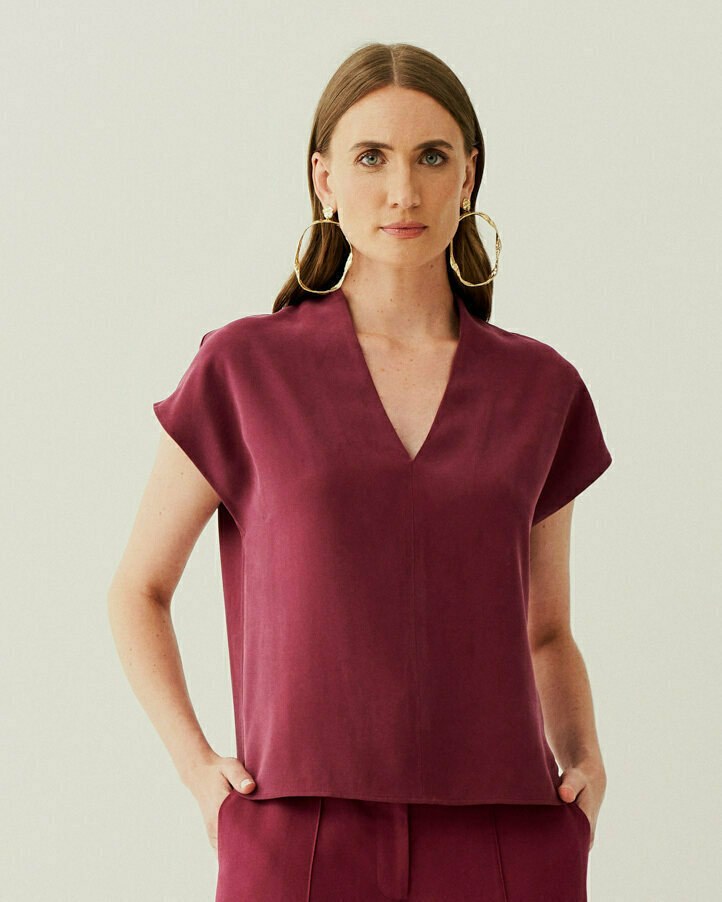 BLUSA MANGA JAPONESA DECOTE V (PROMO) — foto 21