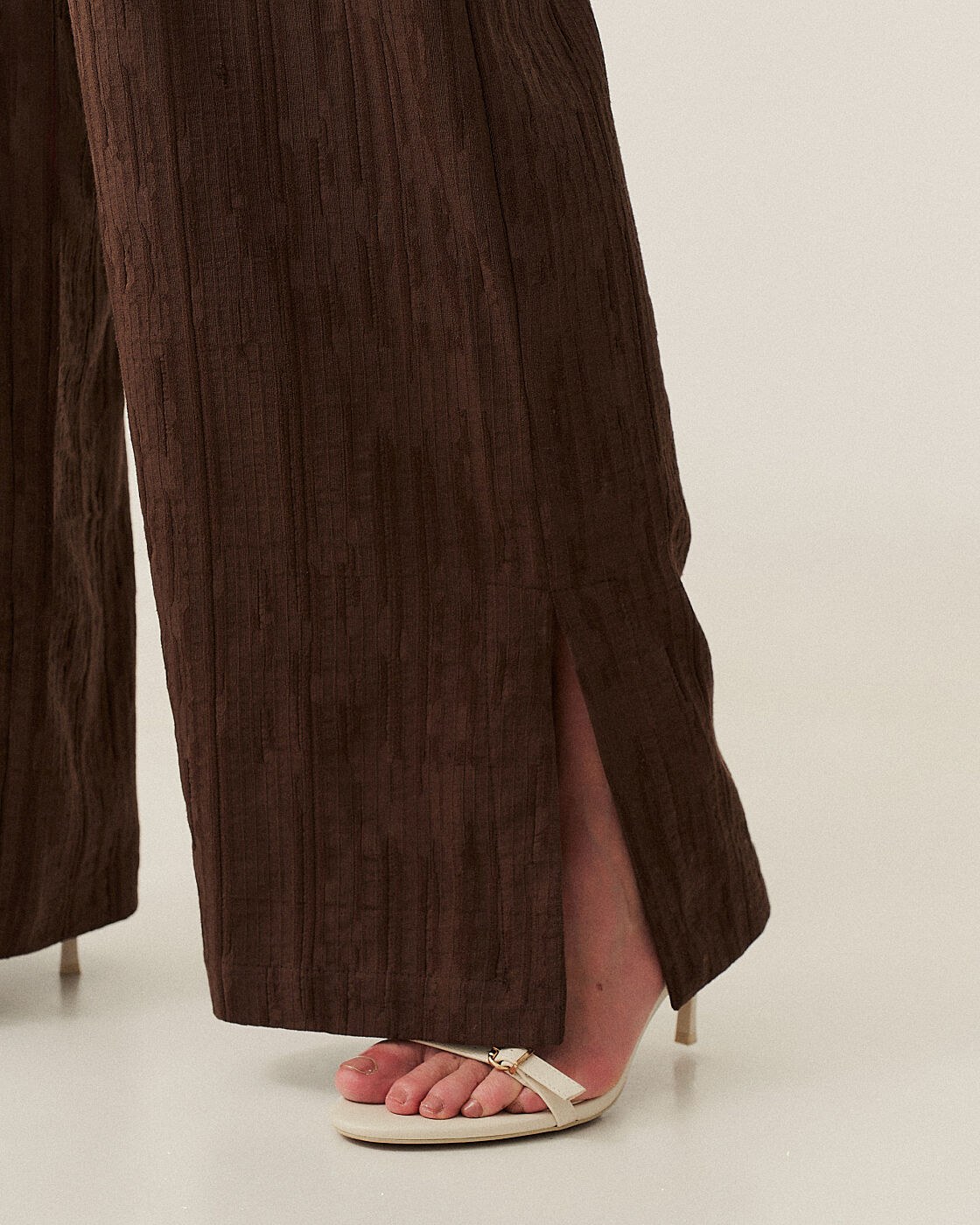 CALCA PANTALONA EM LINHO COS DE ELASTICO (PROMO) — foto 3