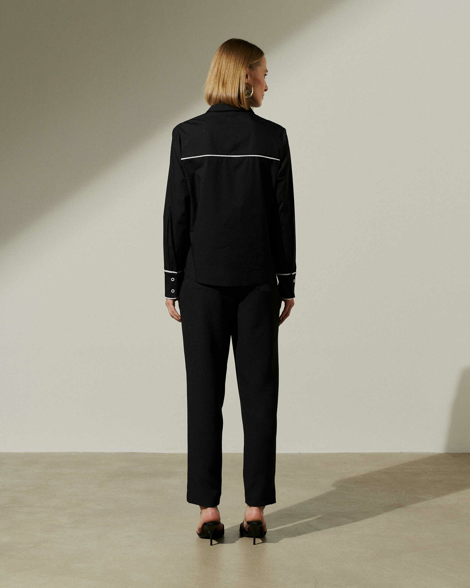 CAMISA ALFAIATARIA DE TRICOLINE — foto 6