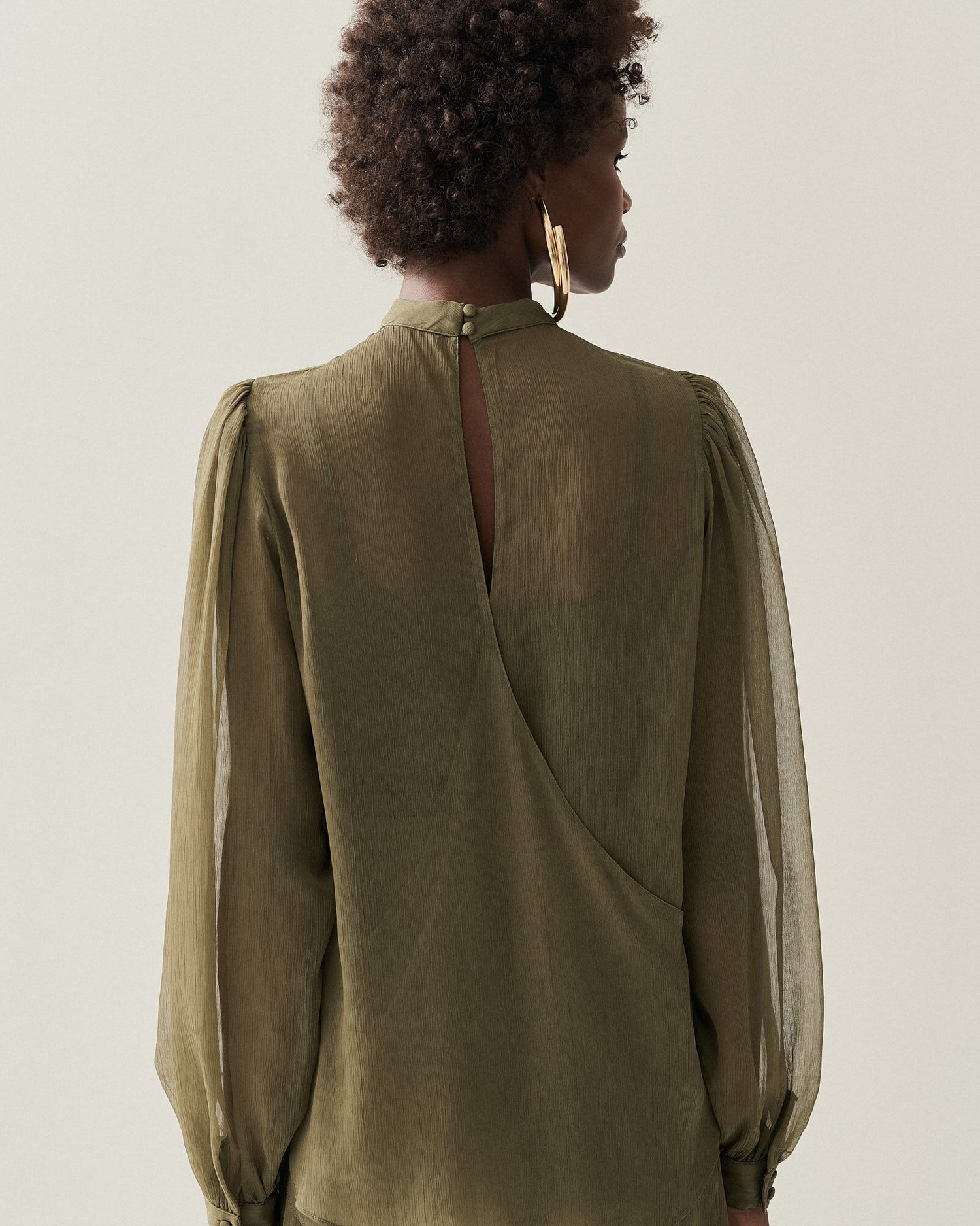BLUSA MANGA LONGA TRANSPASSE E TRANSPARENTE — foto 22
